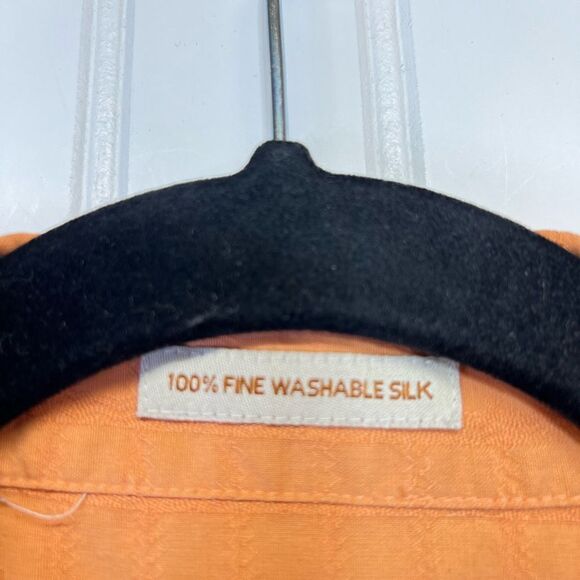 XXL 100% FINE WASHABLE SILK 🍑 color button up shirt - Picture 7 of 15